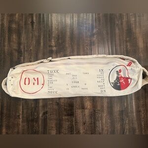 MANDUKA YOGA MAT CARRIER